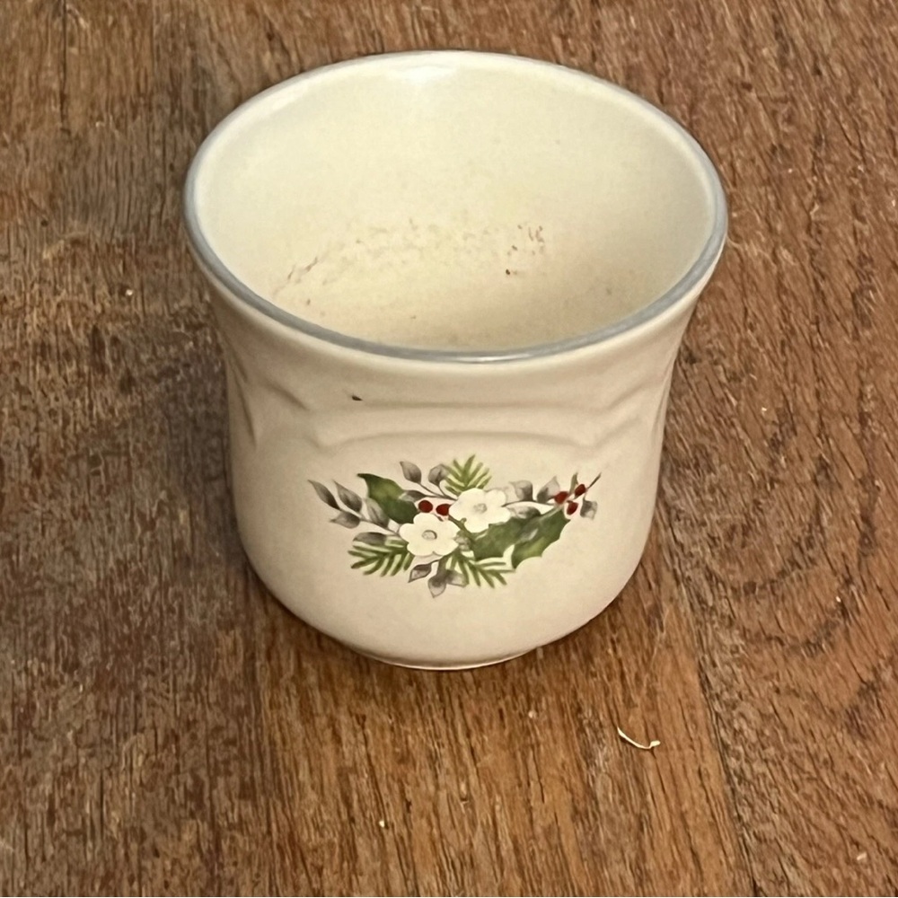 Pfaltzgraff Cream Candle Holder with Floral Design